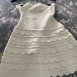 Strapless, never worn, pretty white dress